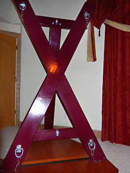 Dungeon equipment: Cross in Tucson, Arizona