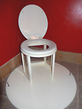 Dungeon equipment: Human toilet in Tucson, Arizona